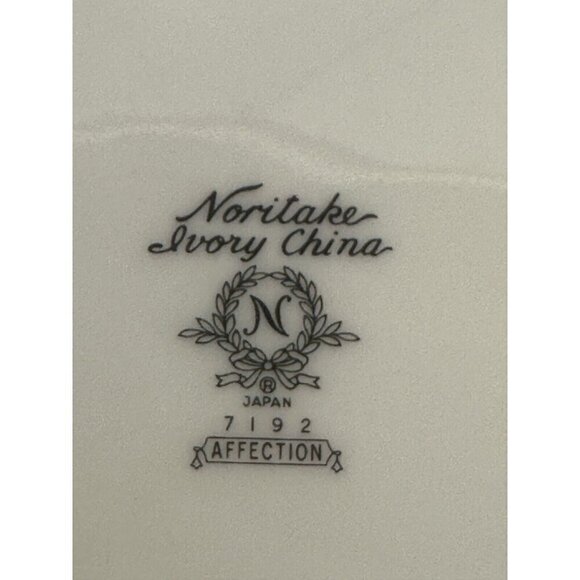 Noritake Affection Tea Cup Saucer Vintage Ivory Floral Silver Trim 7192 - Picture 2 of 2